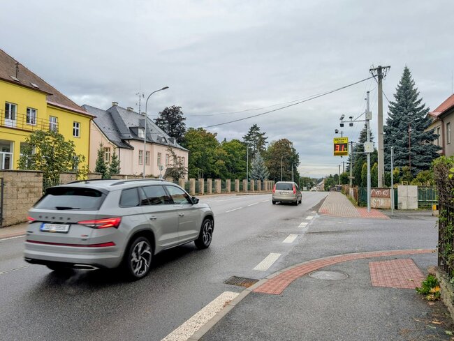 V Broumově instalovali tři nová zařízení pro měření rychlosti