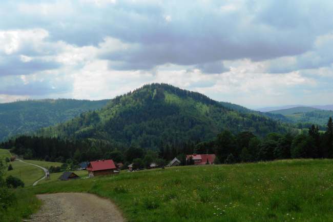 Broumovský chodec se blíží k nejvýchodnějšímu místu republiky