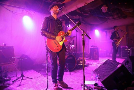 V Edenu vystoupila partička prvotřídních muzikantů