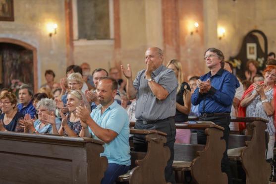 Smyčce vládly pátému koncertu festivalu Za poklady Broumovska