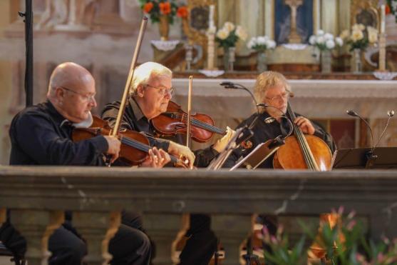 Smyčce vládly pátému koncertu festivalu Za poklady Broumovska