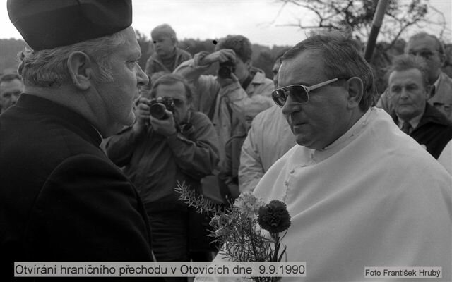 Listopad 1989: Jak to bylo na Broumovsku?