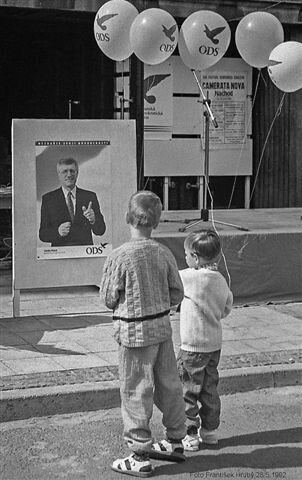 Listopad 1989: Jak to bylo na Broumovsku?