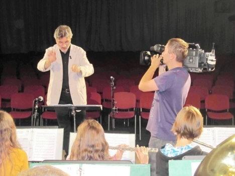 Česká televize natáčela orchestr Big Band z Police nad Metují