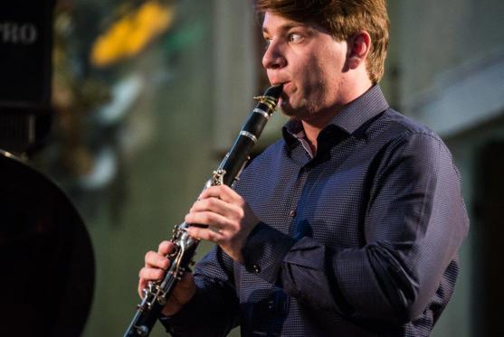 Mladí hudebníci rozezněli bezděkovský kostel devátým koncertem festivalu Za poklady Broumovska