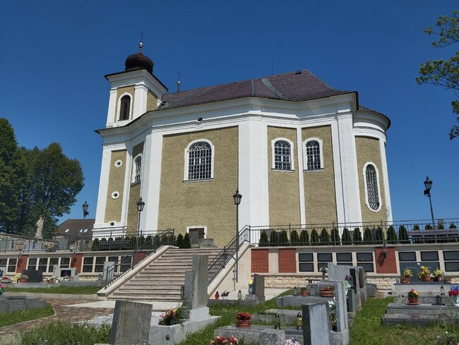 Bezděkov nad Metují získal Zlatou cihlu v soutěži Vesnice roku