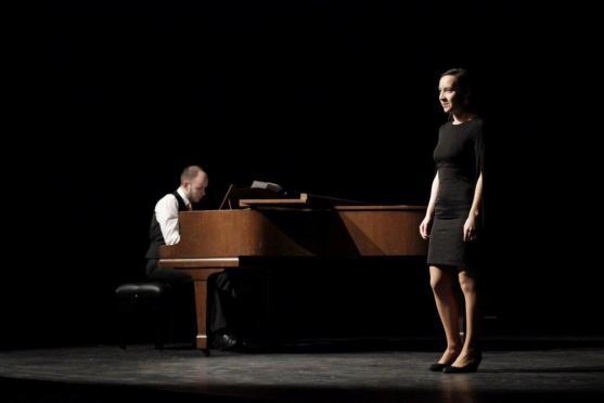 Broumovský hudební večer rozezněl Dřevník hudbou místních rodáků