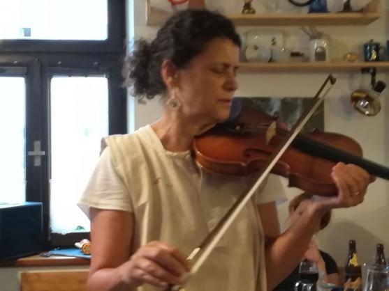 Jestli bylo v neděli večer někde krásně, tak to bylo na koncertu Ivy Bittové