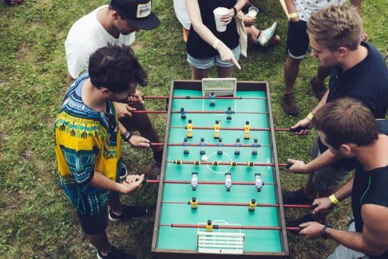 Zaplněný statek na festivalu Bigboš Křinice opět ovládla dobrá nálada