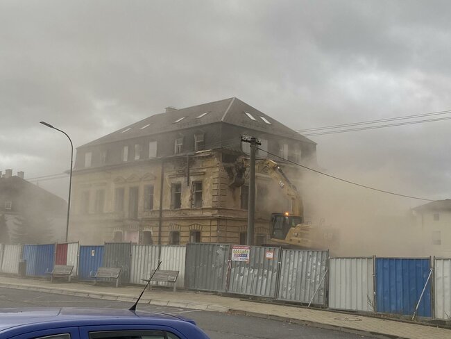 Vznikne v Broumově nový supermarket, nebo ne?