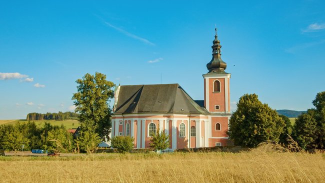 Skupina broumovských kostelů ve fotografiích