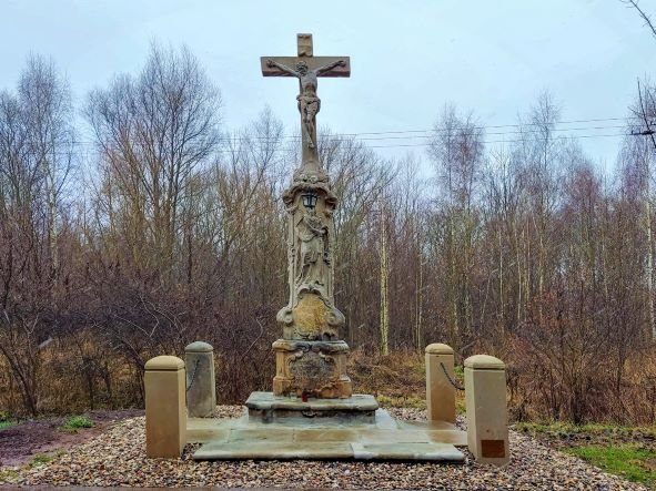 Obnovený broumovský křížek v soutěži Cestami proměn