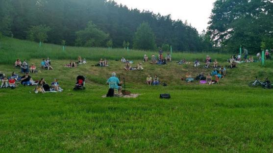 Švýcarský buben hang drum ve Velkém Poříčí