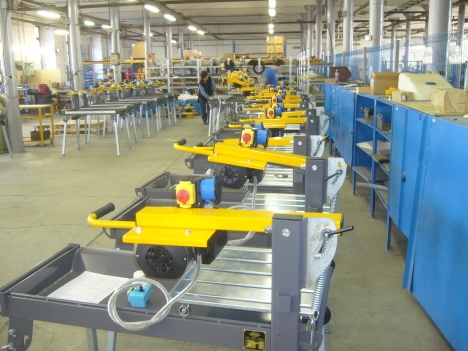 Strojírenská firma CEDIMA Meziměstí nabírá nové zaměstnance 