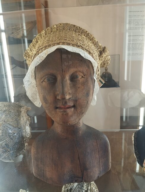 (bez)Cenní svědkové: Muzeum Broumovska přináší výběr ze svého depozitáře