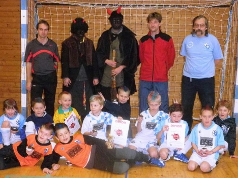 Fotbal: Trenéři mladší přípravky v Broumově hodnotí po halovém turnaji sezónu