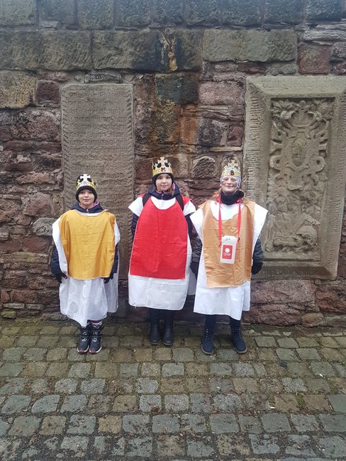 Čím dál víc lidí vidí smysl v pomoci potřebným