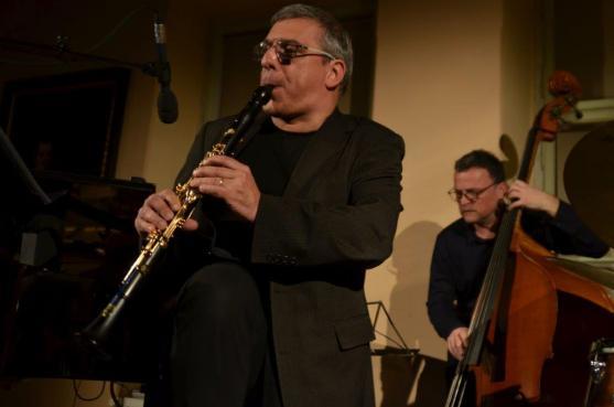 Trio Roberta Balzara přivezlo do kláštera skvělého italského klarinetistu Gabriela Mirabassiho