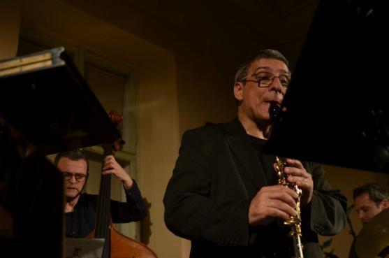 Trio Roberta Balzara přivezlo do kláštera skvělého italského klarinetistu Gabriela Mirabassiho