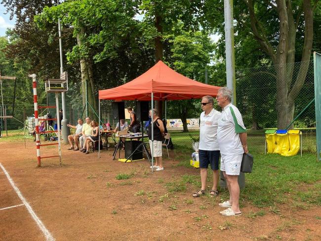 Broumovští volejbalisté pořádali již 43. ročník Memoriálu Slávky Streubelové