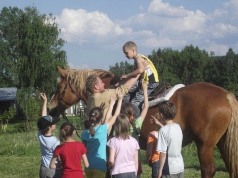Děti ze základní školy v polské Nové Rudě na výletě v Broumově