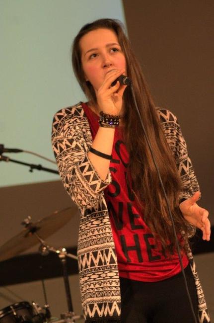 Zahrajme to spolu 2016: "Hey! Teachers! Leave them kids alone..."