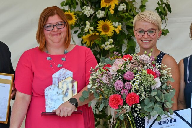 Suchý Důl se stal Vesnicí roku 2023 v Královéhradeckém kraji!