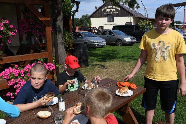 Talentované děti z Badatelské Akademie DATEL poznávaly Broumovsko