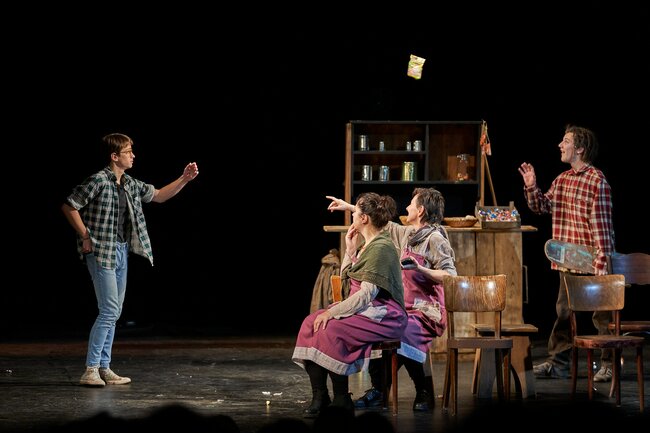 Jsem totálně postižený divadlem