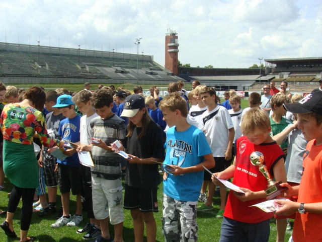 Náchodský fotbalový výběr žáků obsadil 7. místo v celostátním finále Danone cupu v Praze