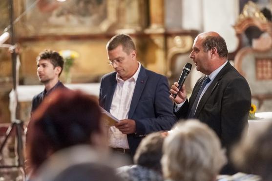 Zahajovací koncert festivalu Za poklady Broumovska rozezněl otovický kostel