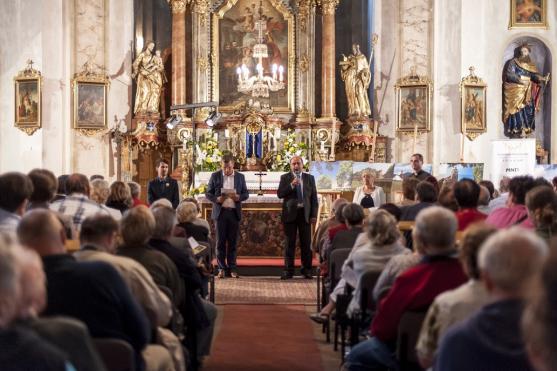 Zahajovací koncert festivalu Za poklady Broumovska rozezněl otovický kostel