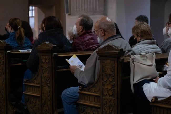 Epoque Quartet a Duo Siempre nuevo vystoupili v broumovském kostele sv. Petra a Pavla