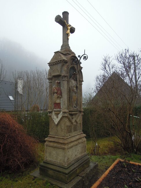 Oživení křížů - cesta k paměti