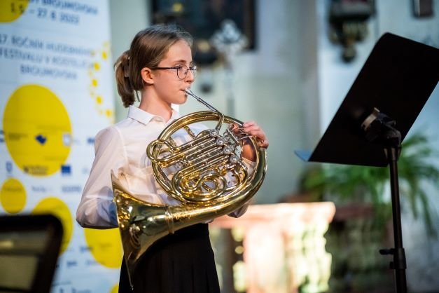 Účastníci Letních hornových kurzů ve Vernéřovicích