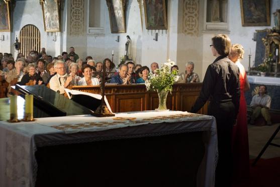 Na druhém koncertu festivalu Za poklady Broumovska vystoupilo Duo du Rêve