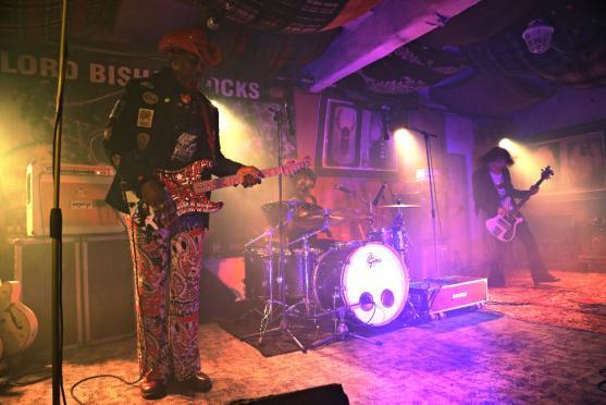 Šťastný rockový večer v Edenu