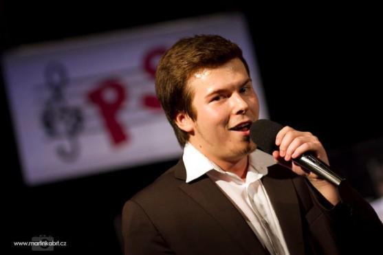 Posluchači připravili Police Symphony Orchestra v Polici nad Metují bouřlivé ovace