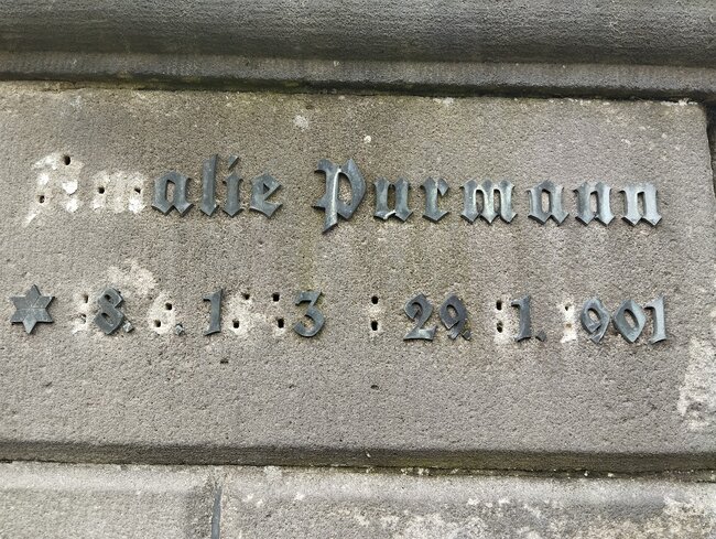 Postarat se o kamennou kroniku. Staré německé hroby mají šanci na záchranu