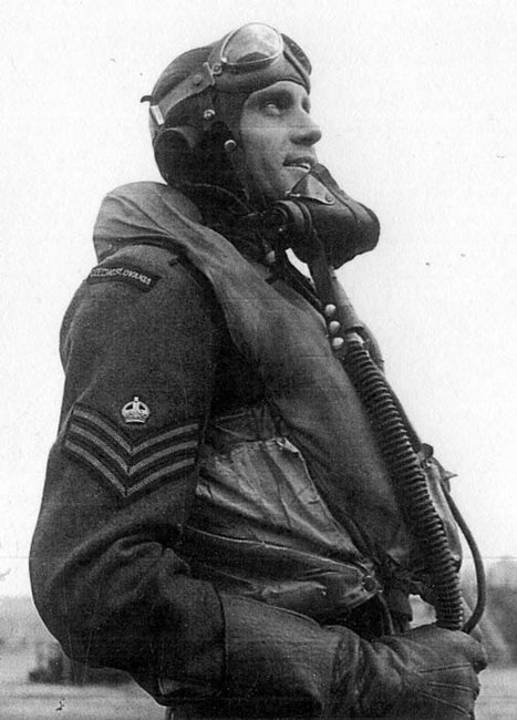 Pietní akt na památku letce RAF Václava Foglara