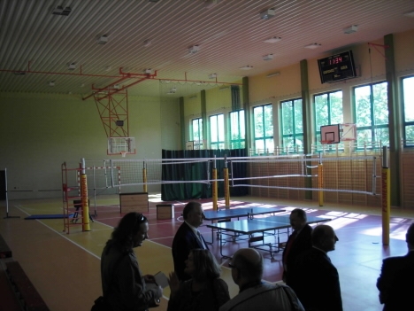 Nová sportovní hala a hřiště v Mieroszowě