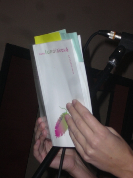 Hana Lundiaková četla ze své knihy 