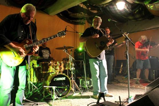 Michal Prokop přivezl do Edenu kompletní Framus Five a zase to stálo za to