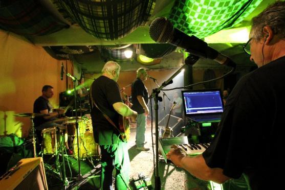 Michal Prokop přivezl do Edenu kompletní Framus Five a zase to stálo za to