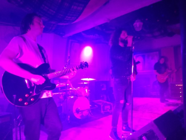 Povedený bluesrockový dýchánek