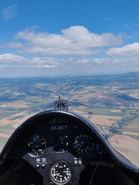 Kolik vzletů, tolik přistání na broumovském letišti