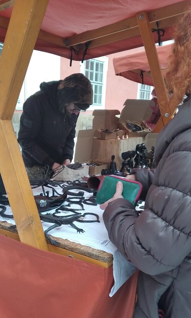 Adventní trh v klášteře přilákal velké množství lidí