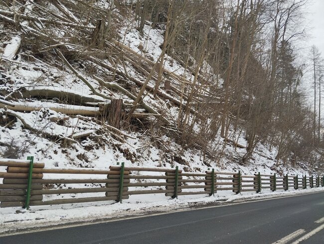Zjistili jsme za vás: Jak dlouho bude ještě semafor u polického nádraží?