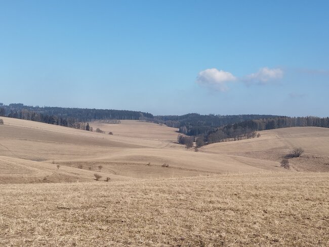 Od kříže k menhirům