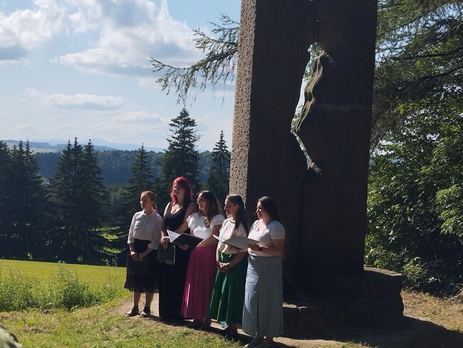 80 let od vraždy na Bukové hoře: Bolest zůstává